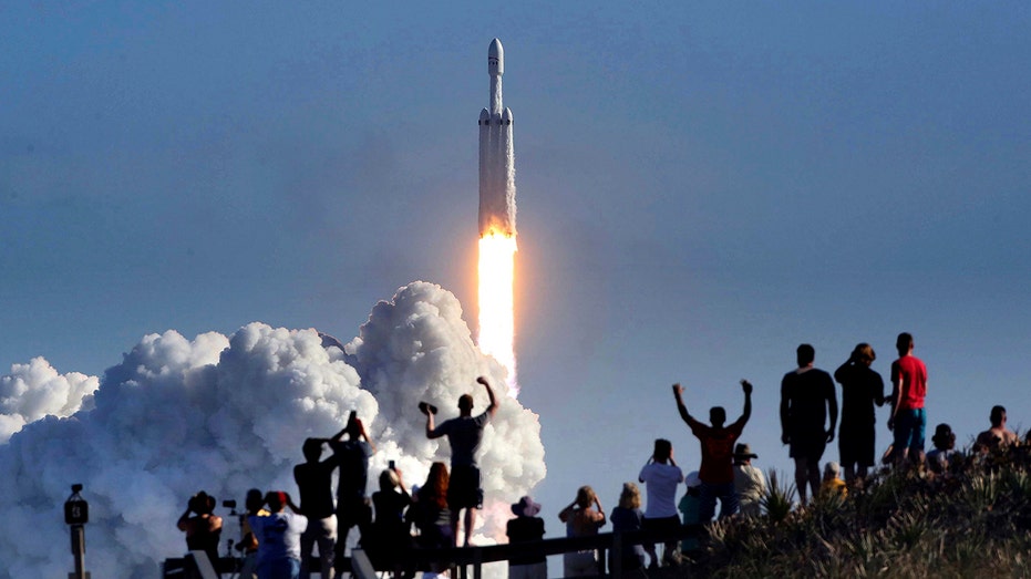 Launch of the SpaceX Falcon Heavy rocket
