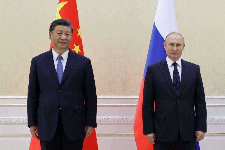 Cramer: It’s the Fed versus China and Putin and stocks hang perilously in the balance