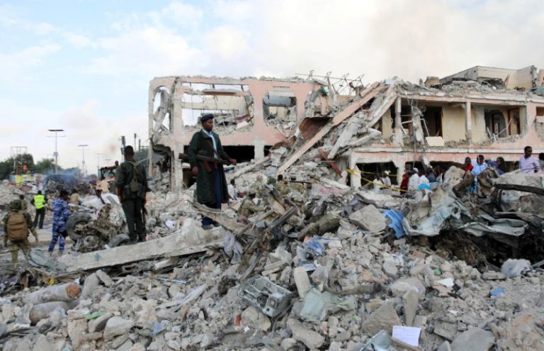 Death toll from Somalia bombings jumps to over 300