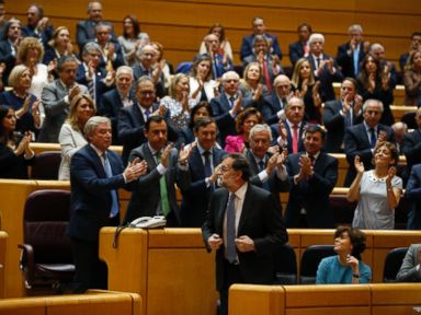 Dueling votes in Madrid, Barcelona over Catalan independence