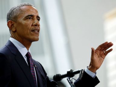 Obama returns to campaign trail for Dems in governor’s races
