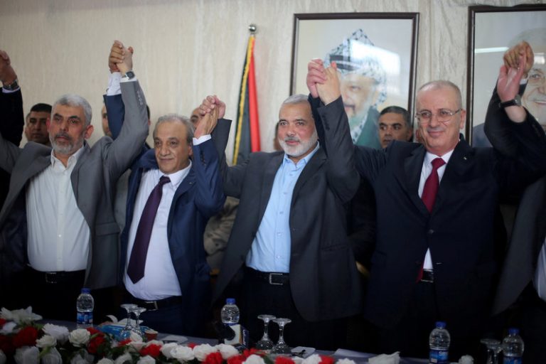 Palestinian rivals Fatah, Hamas sign reconciliation deal in Cairo: broadcast