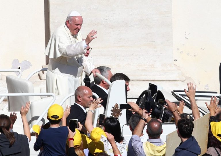 Pope canonizes first New World martyrs, calls Amazon synod for 2019