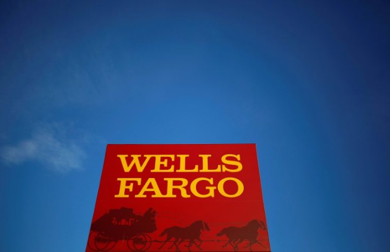 U.S. investigating forex trading at Wells Fargo: WSJ