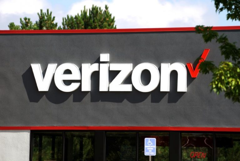 Verizon to pay $17.7 million to resolve school broadband probe