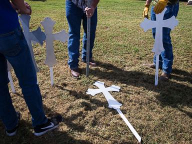 8 members of 1 family die in Texas church shooting