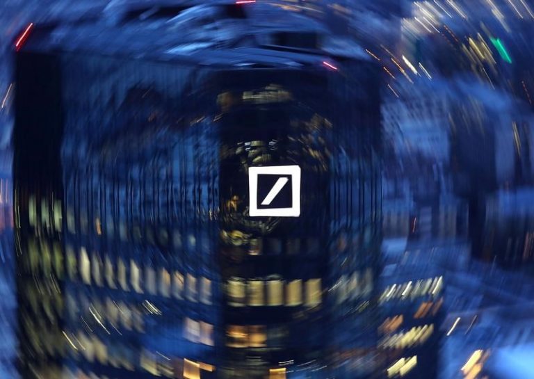 Deutsche Bank strategist tells investors to avoid bitcoin