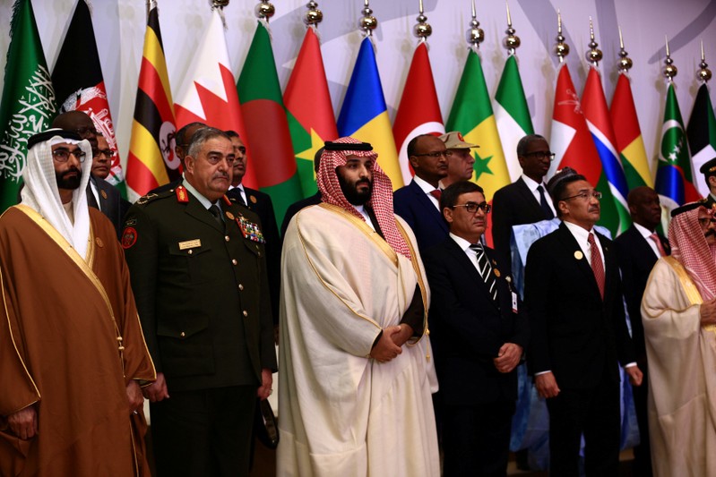 Saudi Crown Prince Mohammed bin Salman poses for a photograph with chiefs of staff and defence ministers of a Saudi-led Islamic military counter terrorism coalition during their meeting in Riyadh