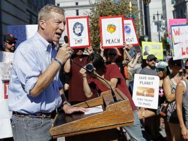 Steyer claims Democratic establishment sweeping Trump offenses ‘under the rug’