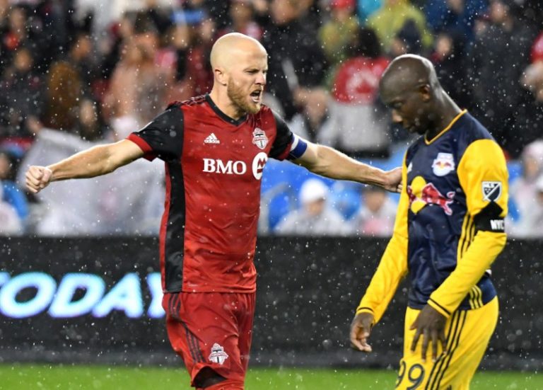Toronto and Columbus advance to MLS Eastern final