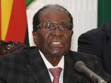 Zimbabwe parliament speaker claims Mugabe has resigned