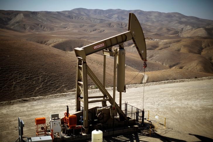 FILE PHOTO - A pumpjack brings oil to the surface in the Monterey Shale, California