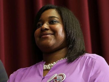 Erica Garner, who became activist after her dad was police chokehold victim, has died