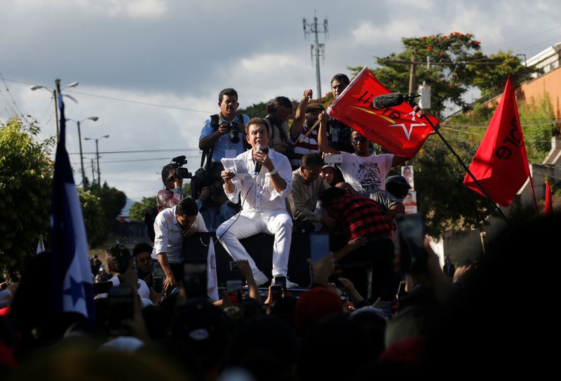 Salvador Nasralla, presidential candidate for the Opposition Alliance Against the Dictatorship gives a speech to supporters as he takes part in a protest while the country is still mired in chaos over a contested presidential election in Tegucigalpa