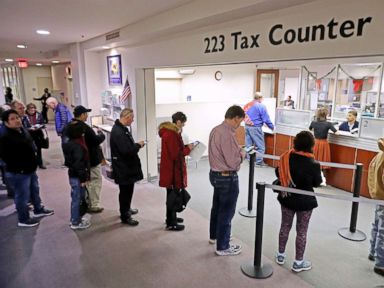 IRS warns only some can benefit from filing property taxes early