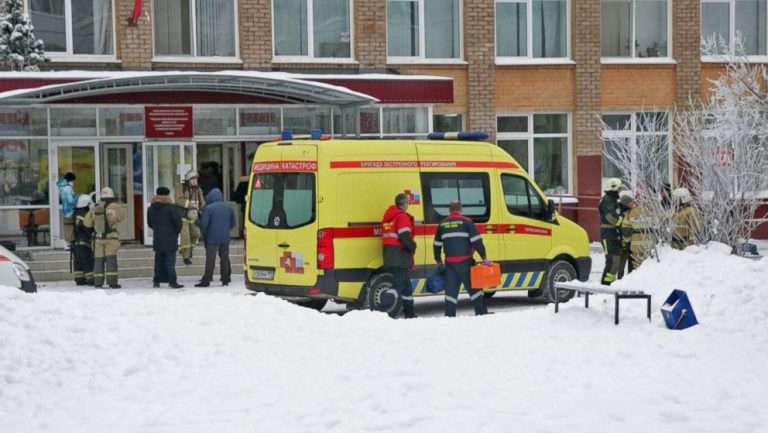 15 hurt in stabbing incident at Russian school