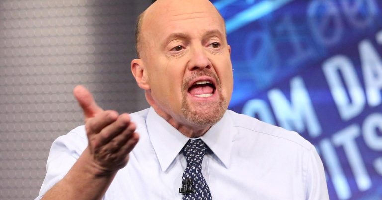 Cramer Remix: How I decide which retailers are not buyable