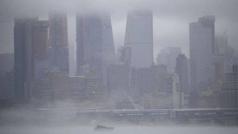 Mild temperatures for Northeast and mid-Atlantic, Southeast braces for heavy rain