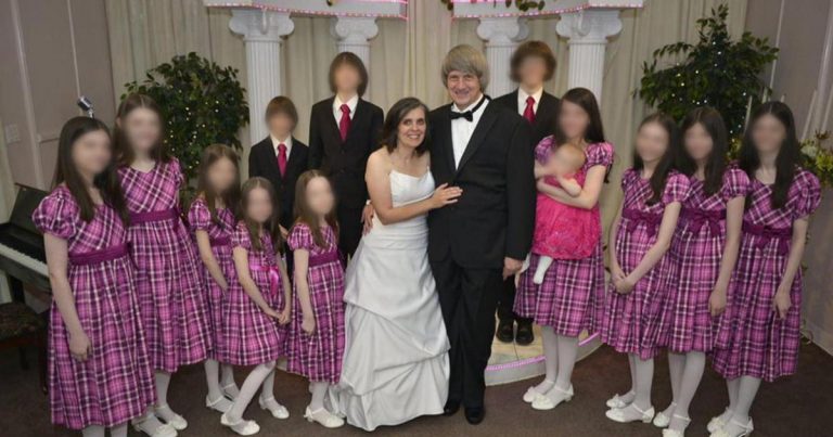 More details emerge about 13 siblings held captive for years