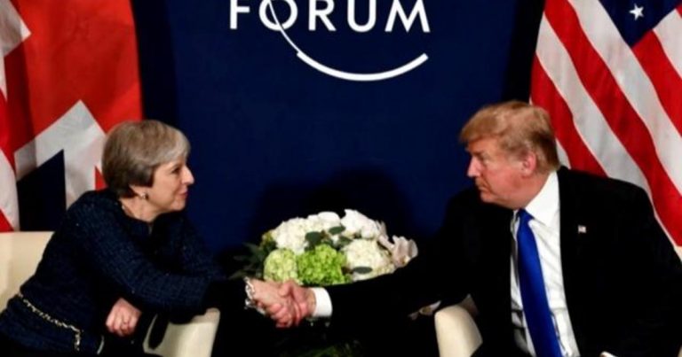 Trump tries to mend fences with leaders at Davos