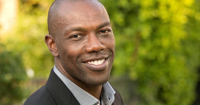 What former NFL star Terrell Owens learned from going through $80 million