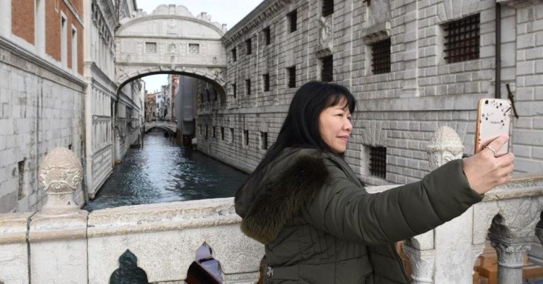 Chinese tourists are spending billions over the next week