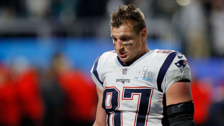 Patriots Rob Gronkowski’s home burglarized while he was away for Super Bowl