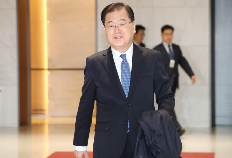 South Korea's National Security Office chief Chung Eui-yong arrives at Incheon International Airport in Incheon