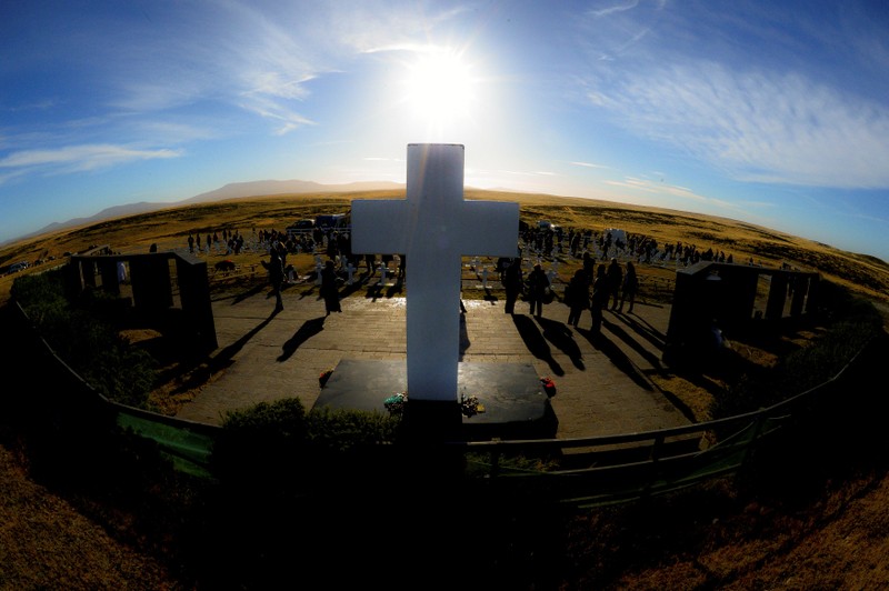 Relatives of Argentine soldiers who died during the Falklands War visit Darwin cemetery