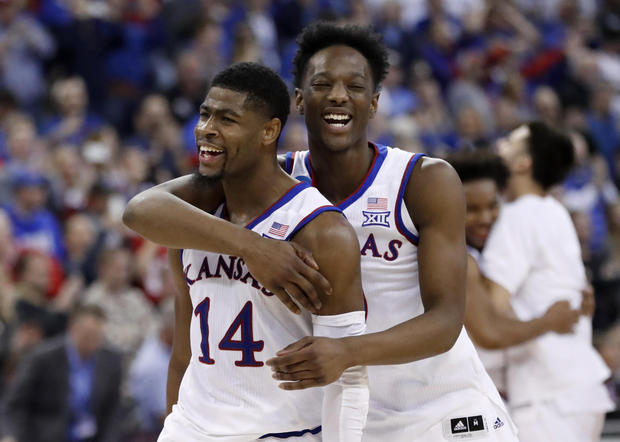 Kansas joins Villanova, Loyola-Chicago, Michigan in Final Four