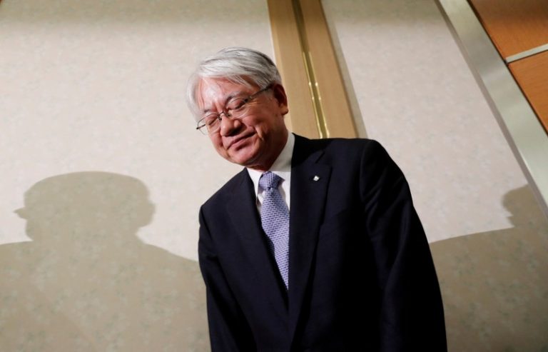 Kobe Steel admits data fraud went on nearly five decades, CEO to quit
