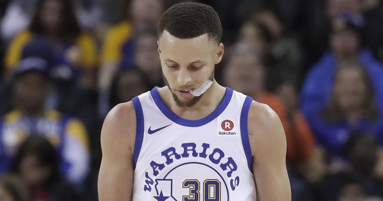 Steph Curry out 3 weeks after knee injury