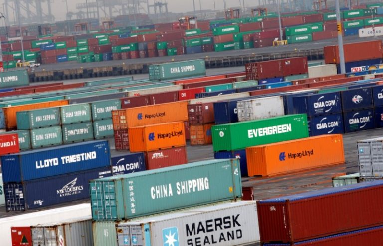 U.S. trade deficit hits more than nine-year high as exports falter