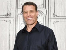 Tony Robbins apologizes for #MeToo comments