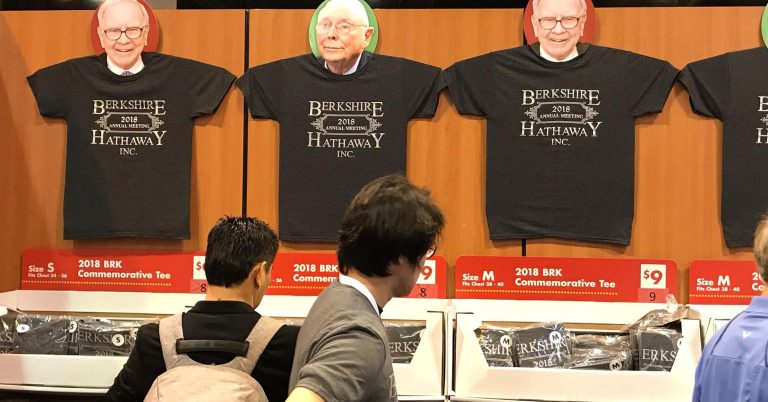 Berkshire Hathaway shareholders descend on Omaha to hear Warren Buffett and buy cheap underwear