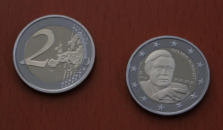 Presentation of a new 2 Euro commemorative coin in honour of former German Chancellor Helmut Schmidt