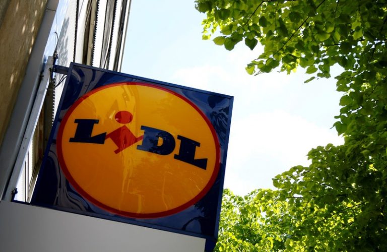 Lidl owner targets over 100 billion euros in sales in 2018