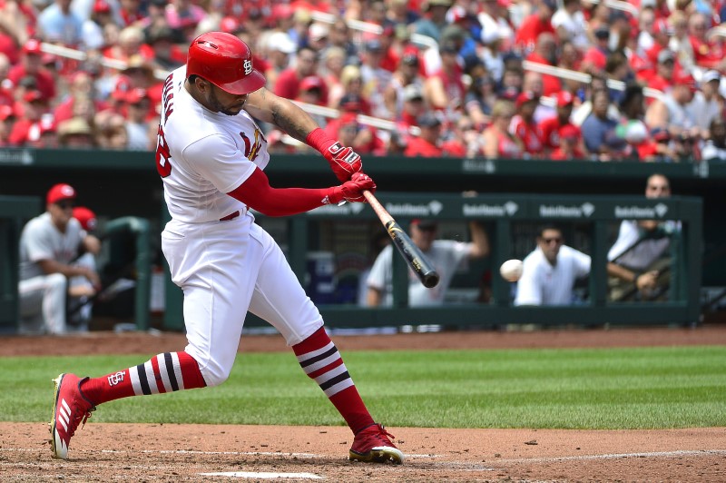 FILE PHOTO: MLB: Cincinnati Reds at St. Louis Cardinals