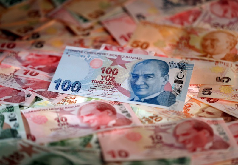 FILE PHOTO: FILE PHOTO: Turkish Lira banknotes are seen in this picture illustration