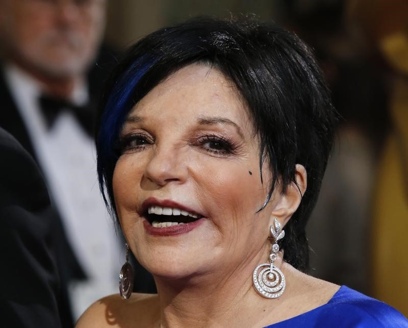 Singer Liza Minnelli arrives at the 86th Academy Awards in Hollywood