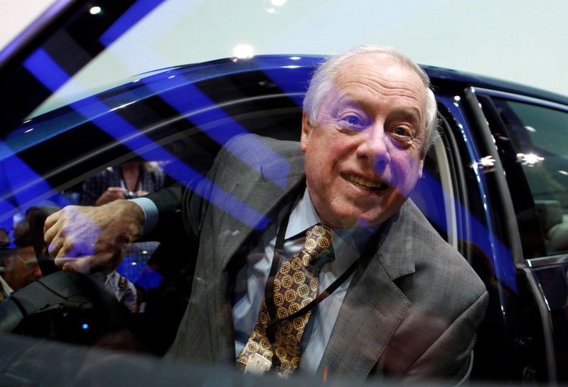 FILE PHOTO: Tennessee Governor Bredesen sits in the new Volkswagen Passat during the International Auto show in Detroit