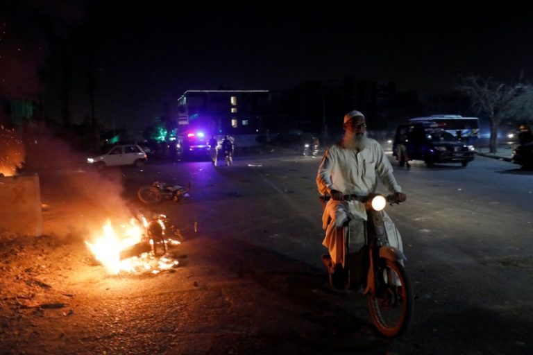 Clashes follow detention of ultra-right Pakistani cleric