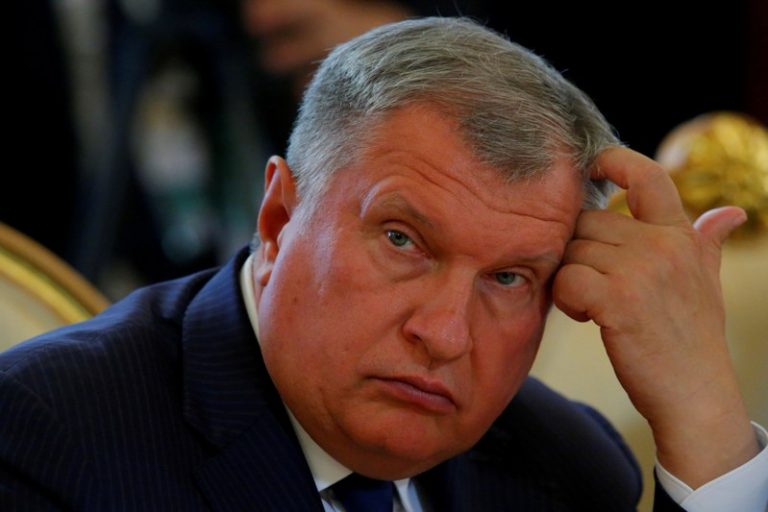 Exclusive: Rosneft’s Sechin flies to Venezuela, rebukes Maduro over oil shipments