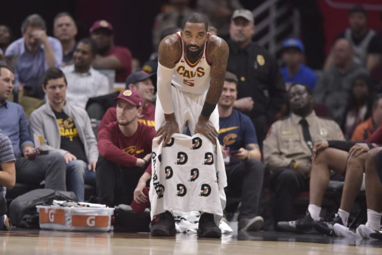 Reports: Cavs parting ways with JR Smith