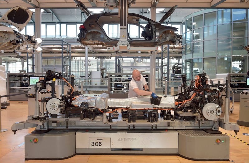 Production line of Volkswagen e-Golf in Dresden