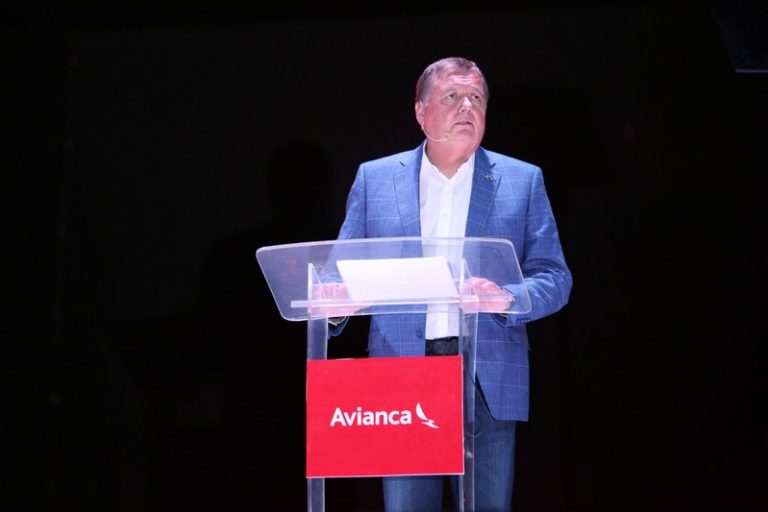 Avianca seeks to cut Airbus order as much as half: CEO