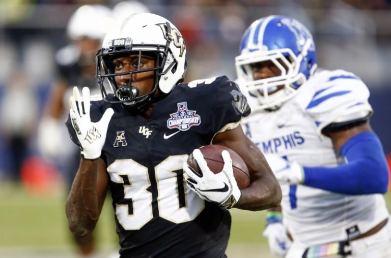 No. 8 UCF rallies from 17 down to top Memphis