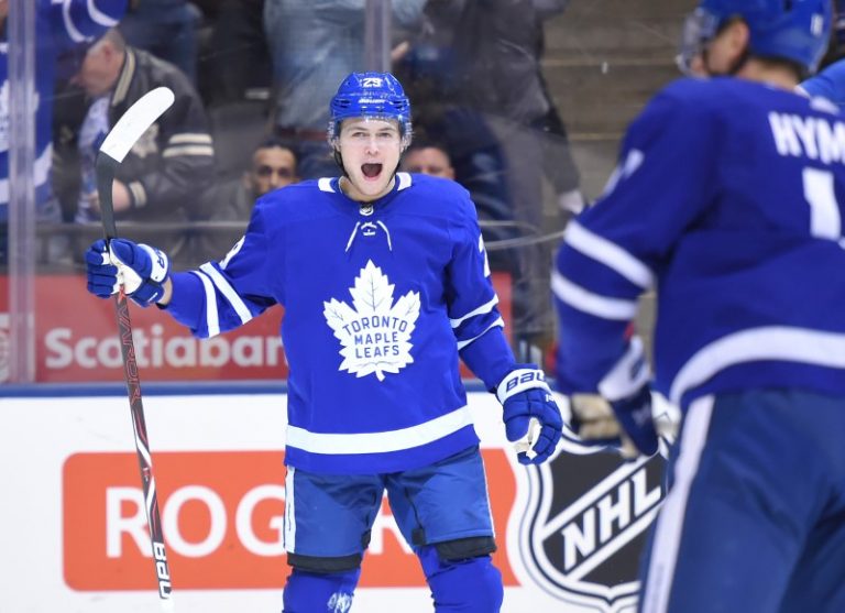 Nylander, Leafs agree to 6-year contract at deadline