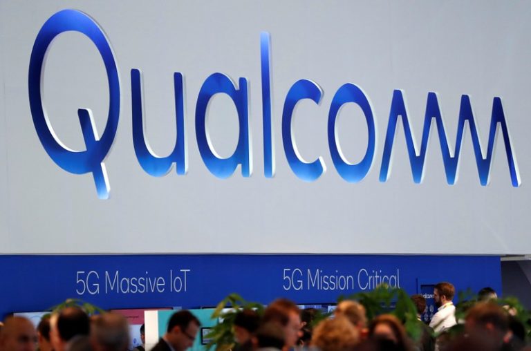 Qualcomm to file suits in Chinese courts to ban iPhone XS, XR sales