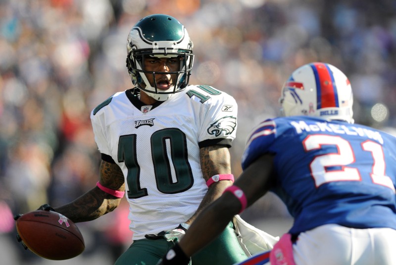 Eagles' Jackson moves the ball against Bills' McKelvin in the fourth quarter of their NFL football game in Orchard Park